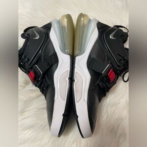 Nike Air Force 270 Black Shoes Mens Sz.10